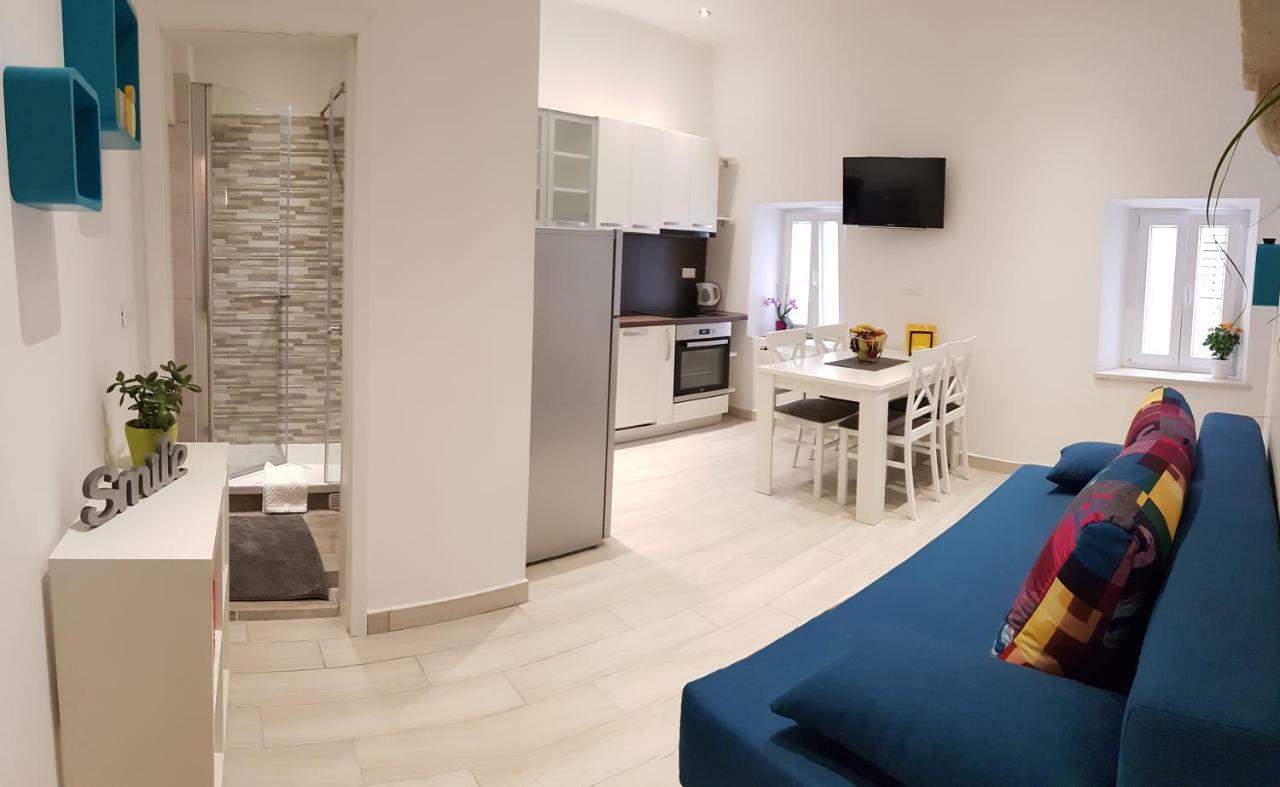 Nata Apartment กอร์จูลา ภายนอก รูปภาพ