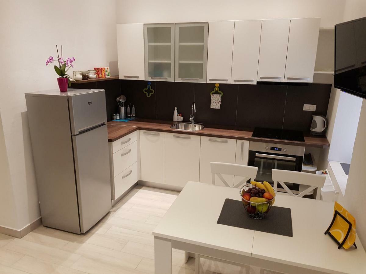 Nata Apartment กอร์จูลา ภายนอก รูปภาพ