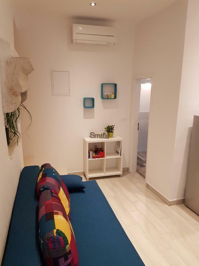 Nata Apartment กอร์จูลา ภายนอก รูปภาพ